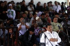 Rachmat Yasin Dijatuhi Hukuman 5 Tahun 6 Bulan Penjara