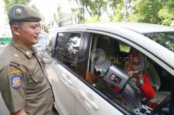 Mobil Tanpa Tempat Sampah Didenda Rp.250.000
