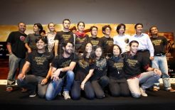 Eva Celia, Tara Basro dan Prisia Nasution dalam Pendekar Tongkat Emas