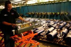 Industri Senjata Dalam Negeri