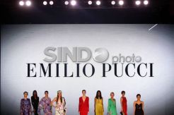 East Meets West dalam I Fashion Festival