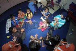 Bimbingan Psikologis Anak-Anak Korban Tanah Longsor