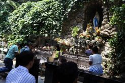 Berjumpa Dengan Allah Dalam Keluarga