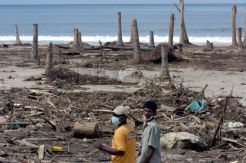 Mengenang 10 Tahun Tsunami Aceh