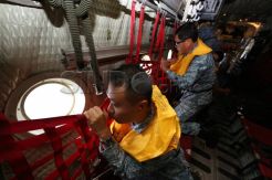 Singapura Kerahkan Dua Hercules Cari AirAsia QZ8501