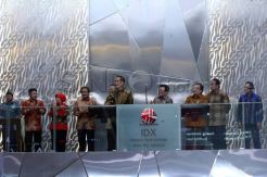 Presiden Jokowi Resmi Buka Perdagangan Saham 2015
