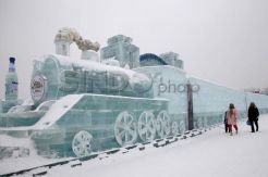 Indahnya Festival Es di Harbin Cina