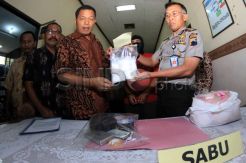 Polda Jawa Tengah Tangkap Kurir Sabu 500 Gram