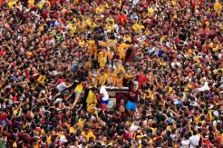 Ribuan Umat Ikuti Prosesi Black Nazarene di Filipina