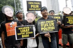 Aksi Dukung Kapolri Bersih