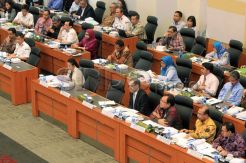 Banggar DPR dan Sejumlah Kementerian Masih Bahas Perubahan APBN 2015