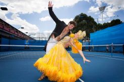 Dansa Petenis Tunisia Bersama Sophia Katos di Lapangan Tenis Australia Open 2015