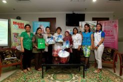 Talkshow Moms Meet Solution