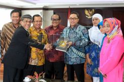 Ketua MPR Terima Kunjungan Presidium ICMI