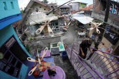 Instalasi Seni Bok Cinta Project Hiasi Kampung Bustaman