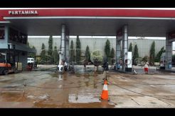 Banjir di Sunter Paksa SPBU Tutup