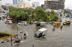Hujan Deras, Kota Semarang Dikepung Banjir