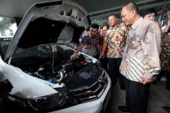 HPM Donasikan Honda City CNG ke BPPT