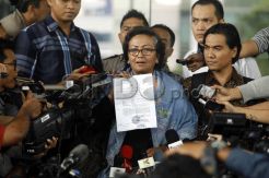 Abraham Samad Tunjuk Nursyahbani Katjasungkana Jadi Pengacaranya
