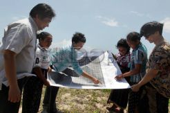 Garuda Indonesia Peduli Tenun Labuan Bajo