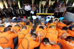 Polisi Ungkap Judi Online di Surabaya