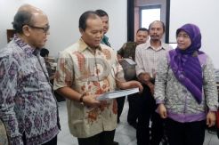 Hidayat Nur Wahid Kunjungi Yayasan Mitra Netra