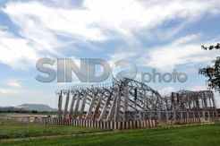 Hanggar Bandara Sultan Hasanuddin Roboh