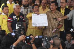 Datangi Bareskrim, Kubu Ical Laporkan Agung Laksono dkk