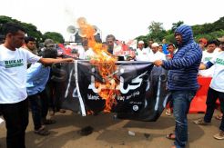 Unjuk Rasa Tolak ISIS