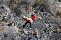 Medan Curam, Tim Penyelamat Sulit Evakuasi Korban Germanwings
