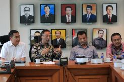 Agus Gumiwang Cs Gelar Rapat Fraksi