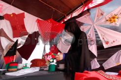 Kerajinan Tangan Imigran Afghanistan