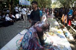 Ratusan Seniman dan Mahasiswa Peringati Hari Musik dan Tari Sedunia