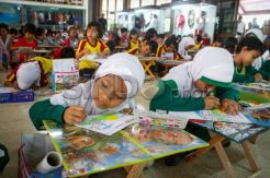 Lomba Menggambar HUT TMII