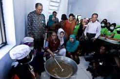 Menteri PP-PA Resmikan Pusat Pelatihan dan Rumah Produksi Abon