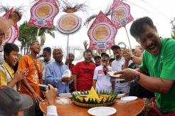Perayaan Hari Tertawa Sedunia di Solo