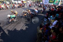 Pebalap Hong Kong Menangi Etape Terakhir Tour de Banyuwangi Ijen
