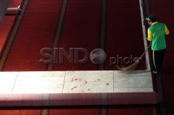 Bersih-Bersih Istiqlal Jelang Ramadhan