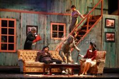 Teater Katak Pentaskan Kebun Ceri