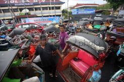 Ratusan Bentor Datangi Ditlantas Polda DIY
