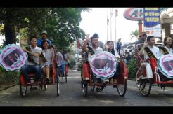 Konvoi Becak Jelang Pernikahan Gibran & Selvi
