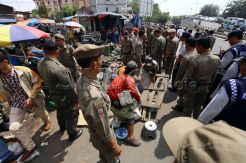 Penertiban PKL Tanah Abang Berjalan Lancar
