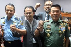 Komisi I Gelar Raker Dengan Panglima TNI