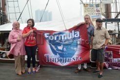 Formula Donasikan Ribuan Sikat Gigi ke Pulau-Pulau Terpencil