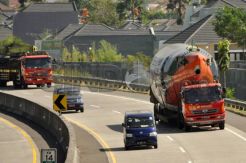 Potongan Pesawat Boeing Dibawa ke Karanganyar