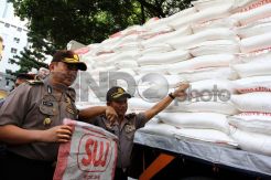 Polisi Gagalkan Penggelapan 60 Ton Gula Rafinasi