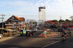 Arus Mudik Simpang Jomin Menuju Pantura Lancar