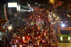 Ribuan Pemudik Motor Terjebak Kemacetan di Karawang