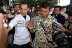 Gatot Pujo Nugroho dan Istrinya Penuhi Panggilan KPK