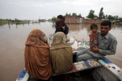 Banjir Bandang Rendam Barat Laut Pakistan